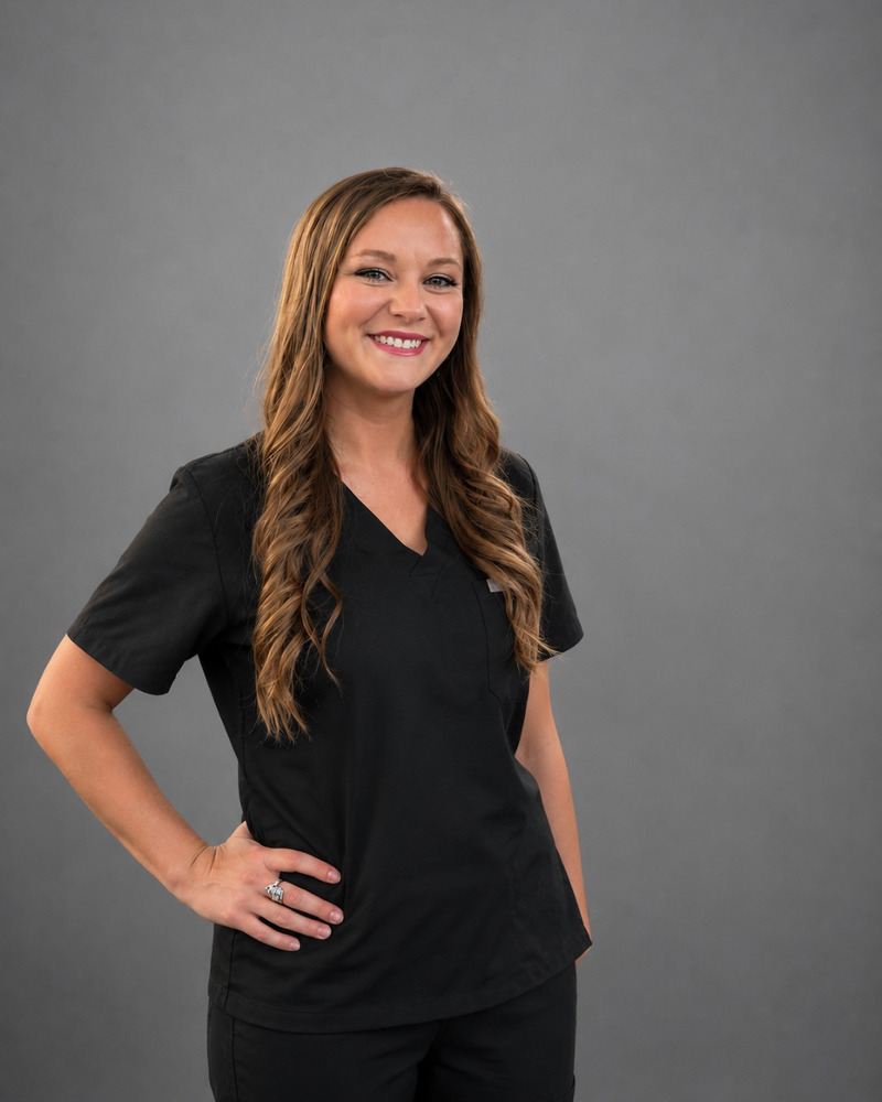 Elise - Dental Assistant